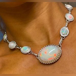 🚫🚫sold🚫🚫Ethiopian Welo Opal Necklace